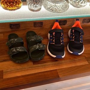 Bn boys 2 pc bundle size 13 Adidas athletic shoes and Cat and Jack sliders